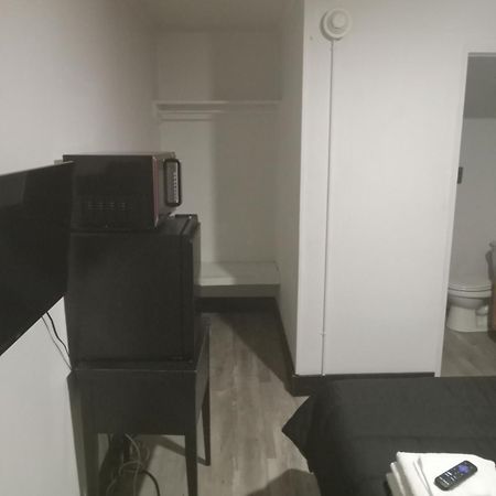 Spruce Pine Inn Екстер'єр фото