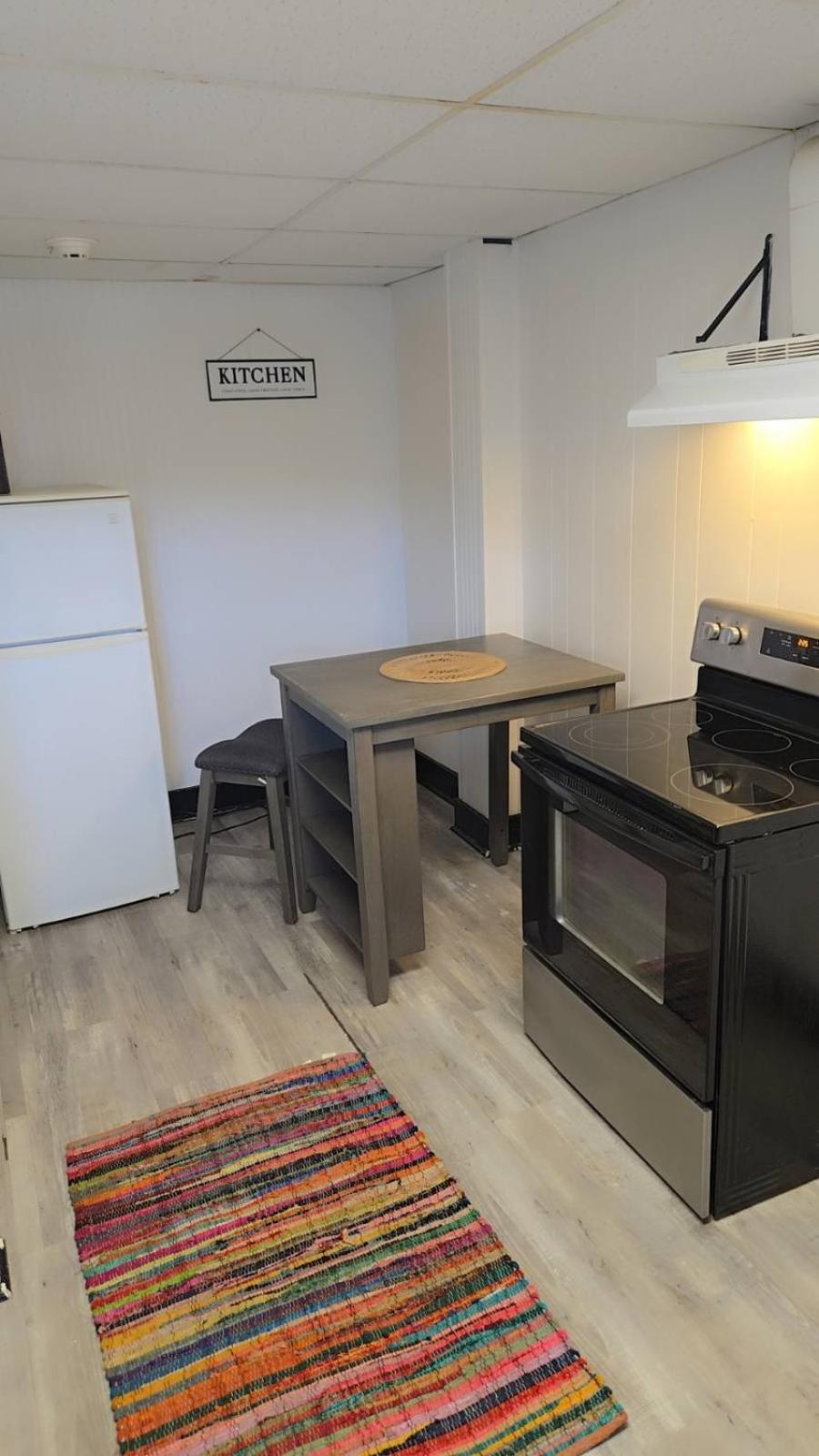 Spruce Pine Inn Екстер'єр фото